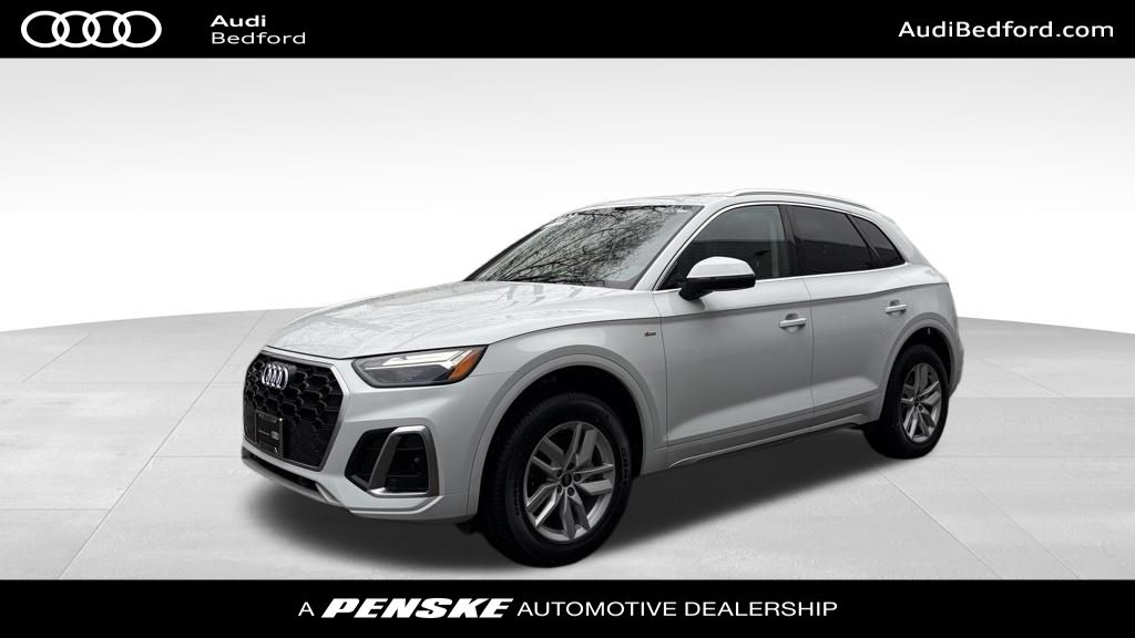 2023 Audi Q5 45 Premium's photo
