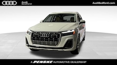 2025 Audi Q7 55 Premium Plus SUV