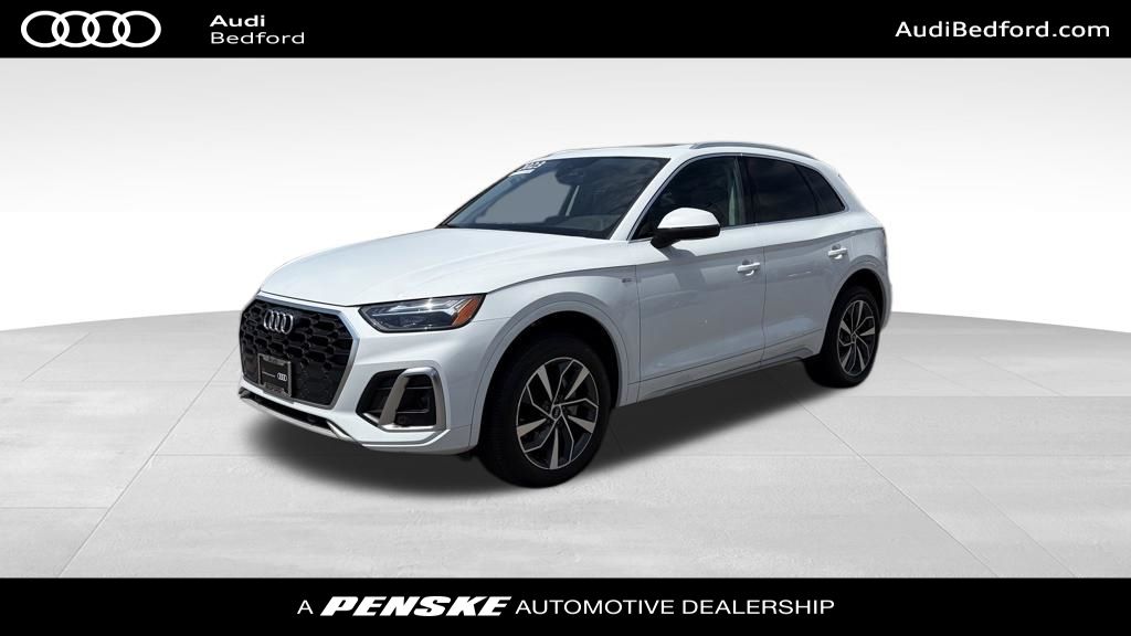 2023 Audi Q5 45 Premium Plus's photo