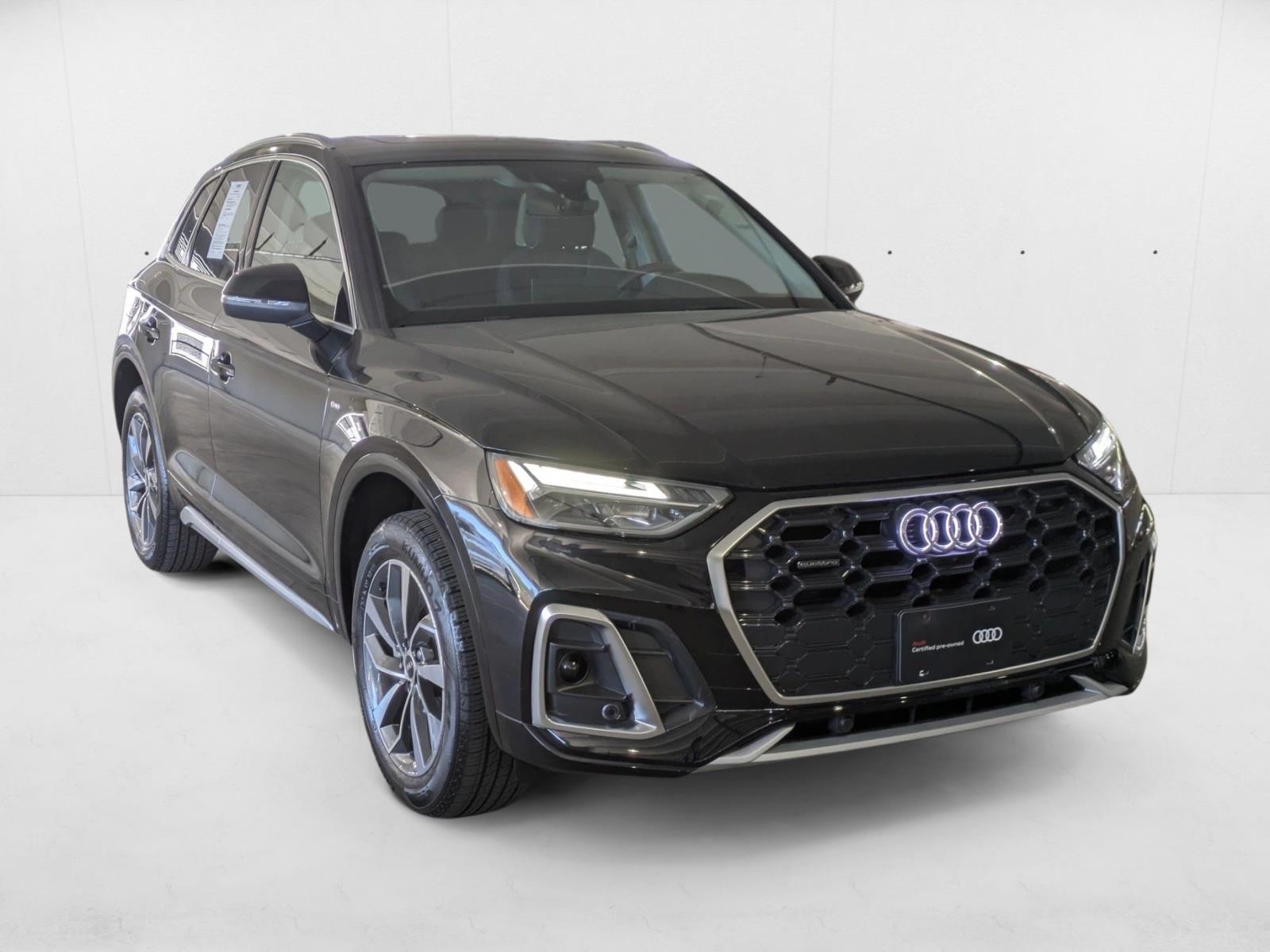 2024 Audi Q5 45 S line Premium Plus photo 2