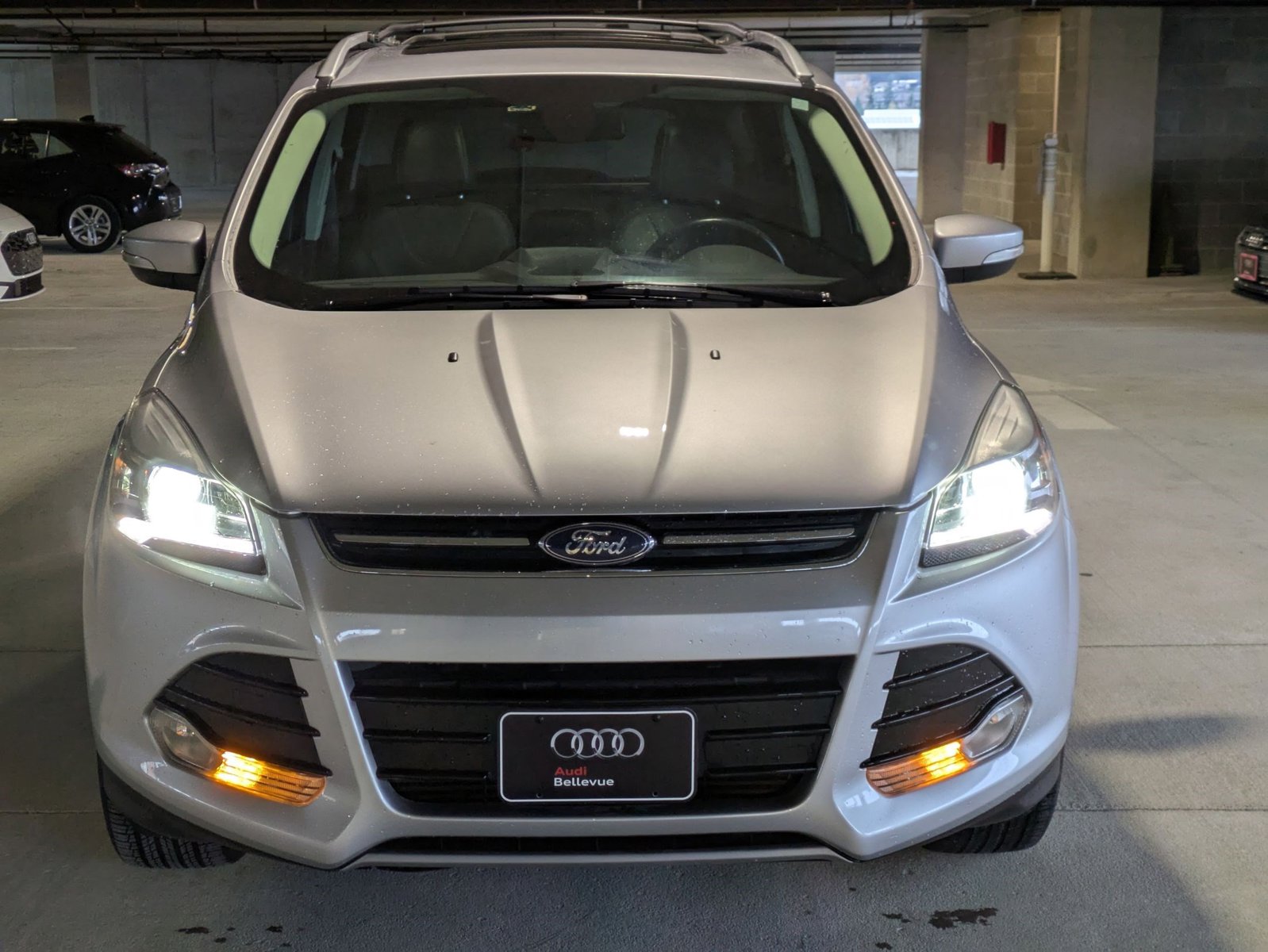 2013 Ford Escape Titanium photo 2