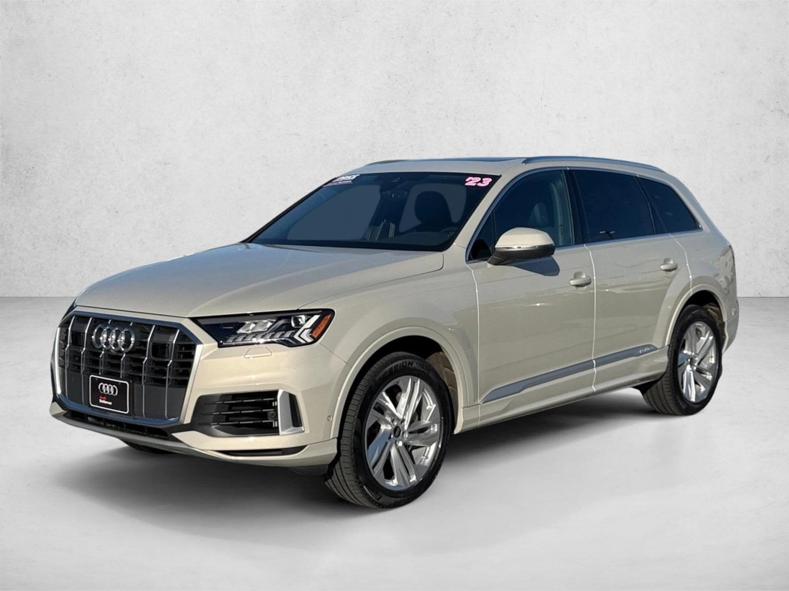 2023 Audi Q7 Premium Plus