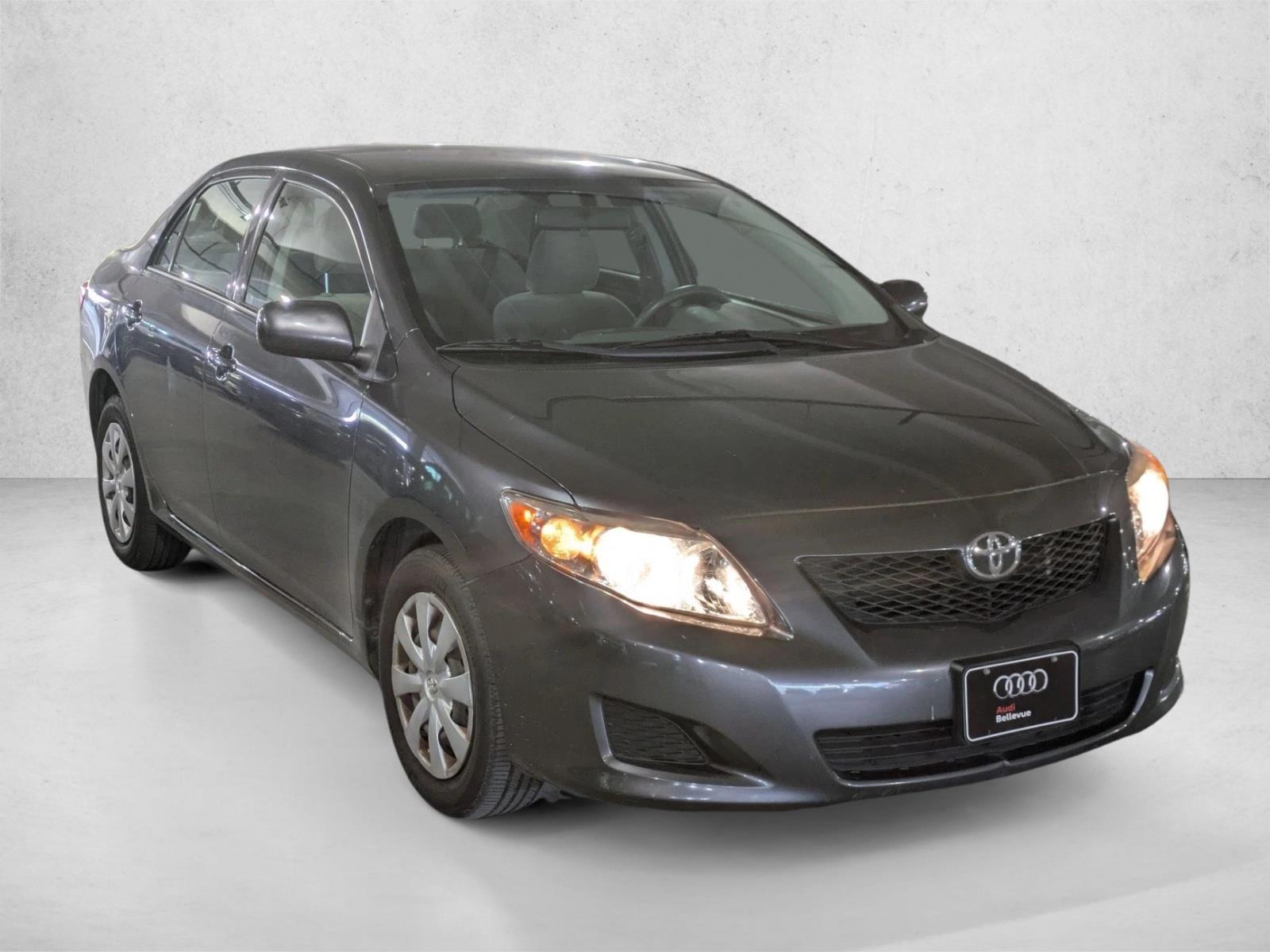2009 Toyota Corolla LE photo 3