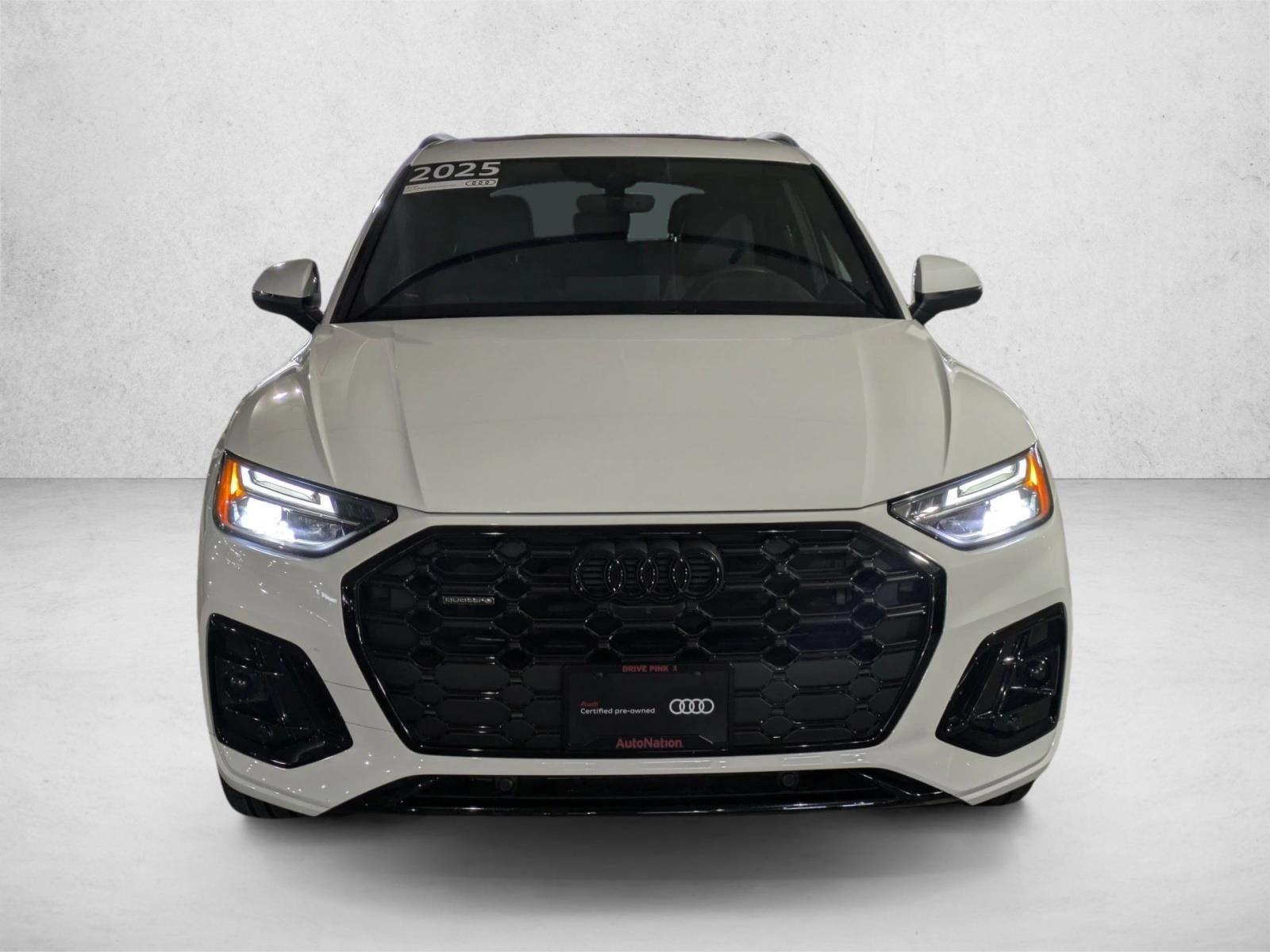 2025 Audi Q5 45 S line Premium Plus photo 2