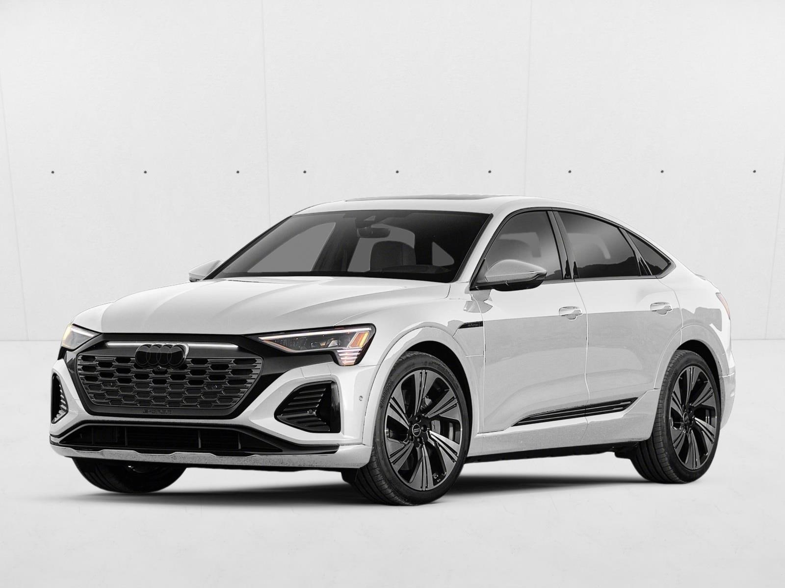 2024 Audi Q8 e-tron Premium's photo
