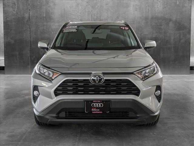 Used 2019 Toyota RAV4 XLE with VIN 2T3P1RFV4KW032502 for sale in Bellevue, WA