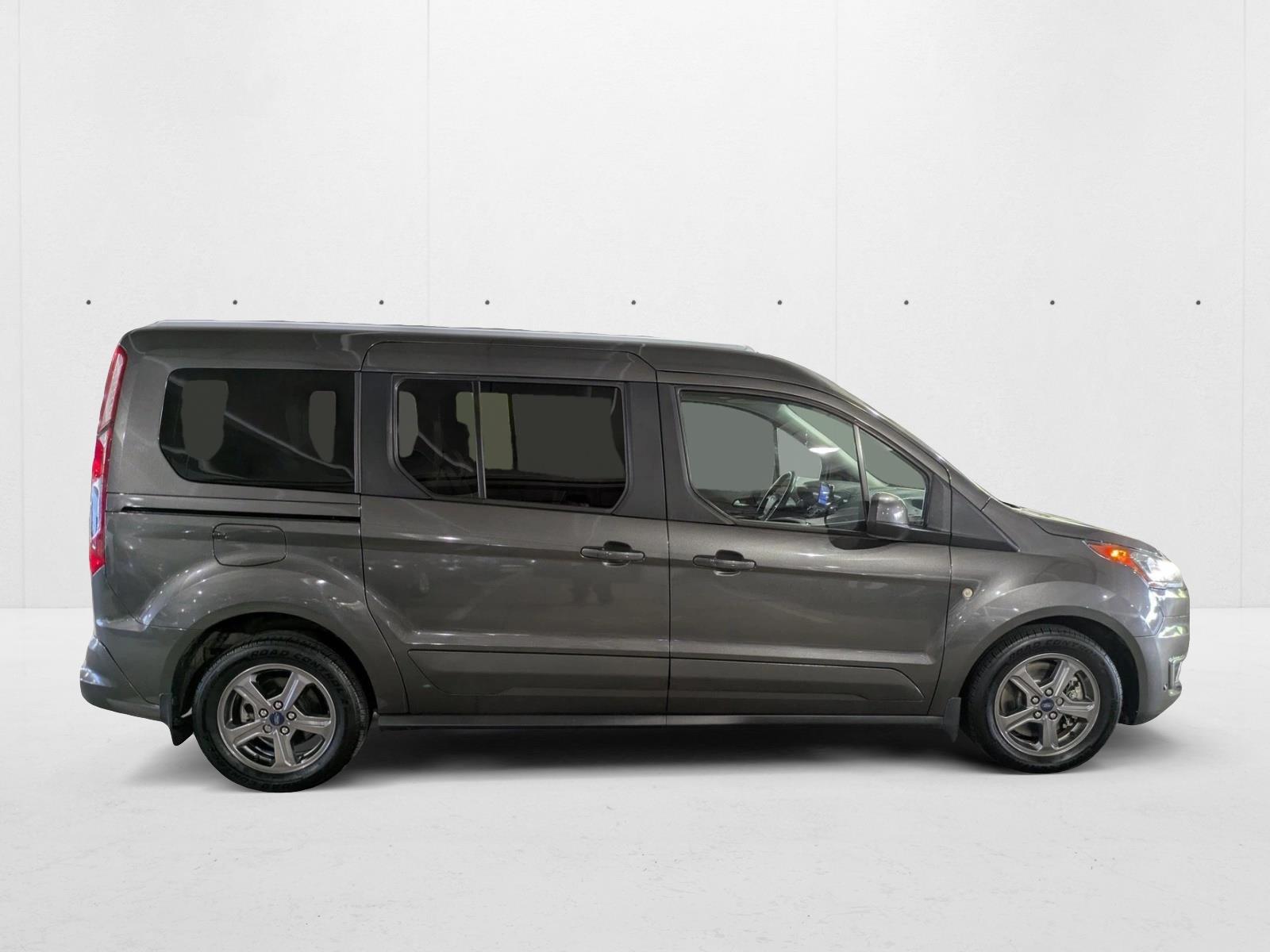 2020 Ford Transit Connect Titanium Passenger Wagon photo 4