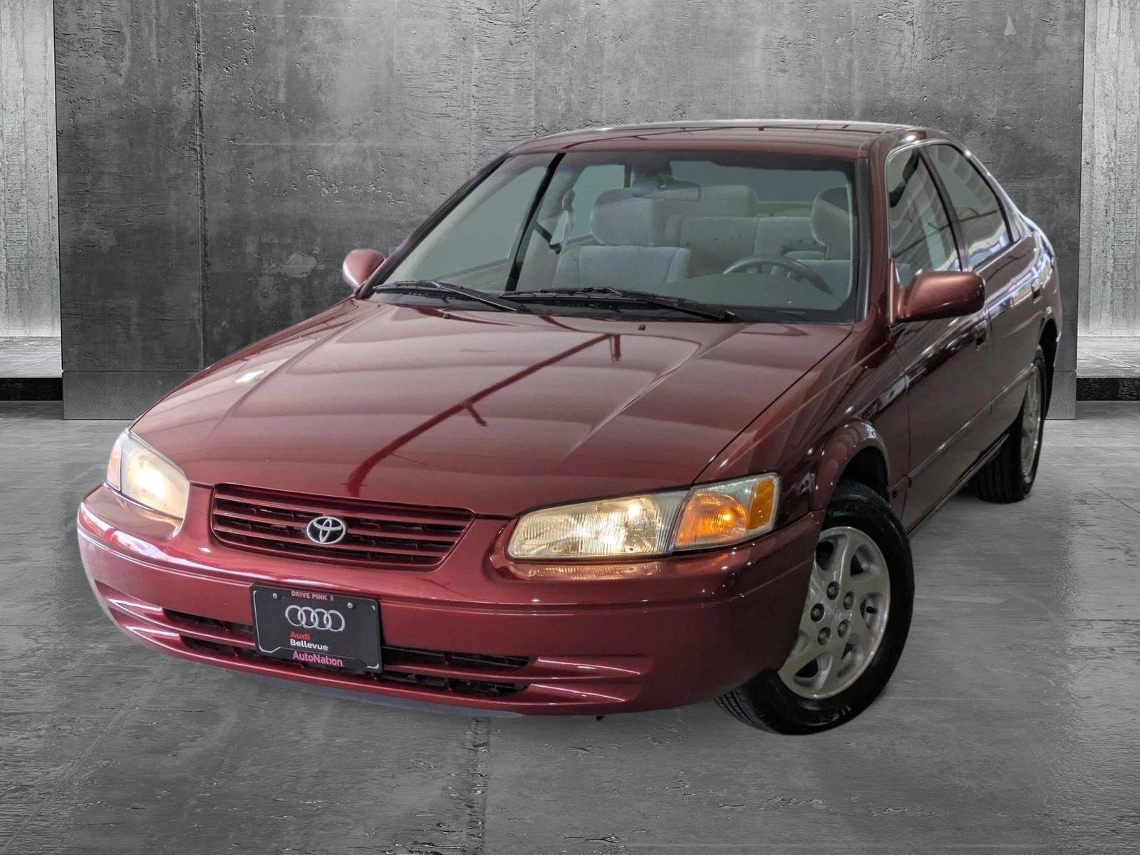 Used 1999 Toyota Camry LE with VIN JT2BF22KXX0176171 for sale in Bellevue, WA