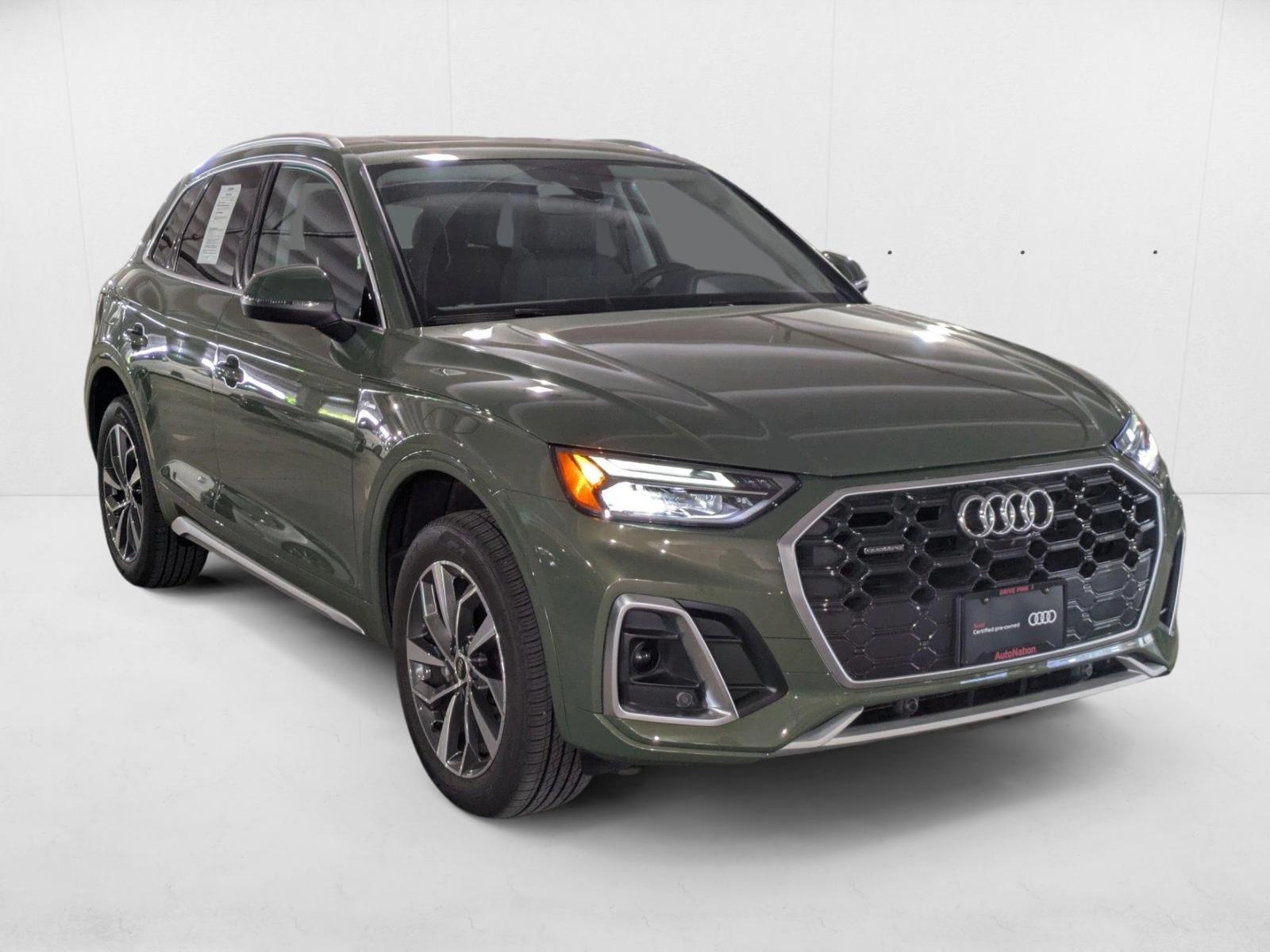 2024 Audi Q5 S line Premium Plus photo 2