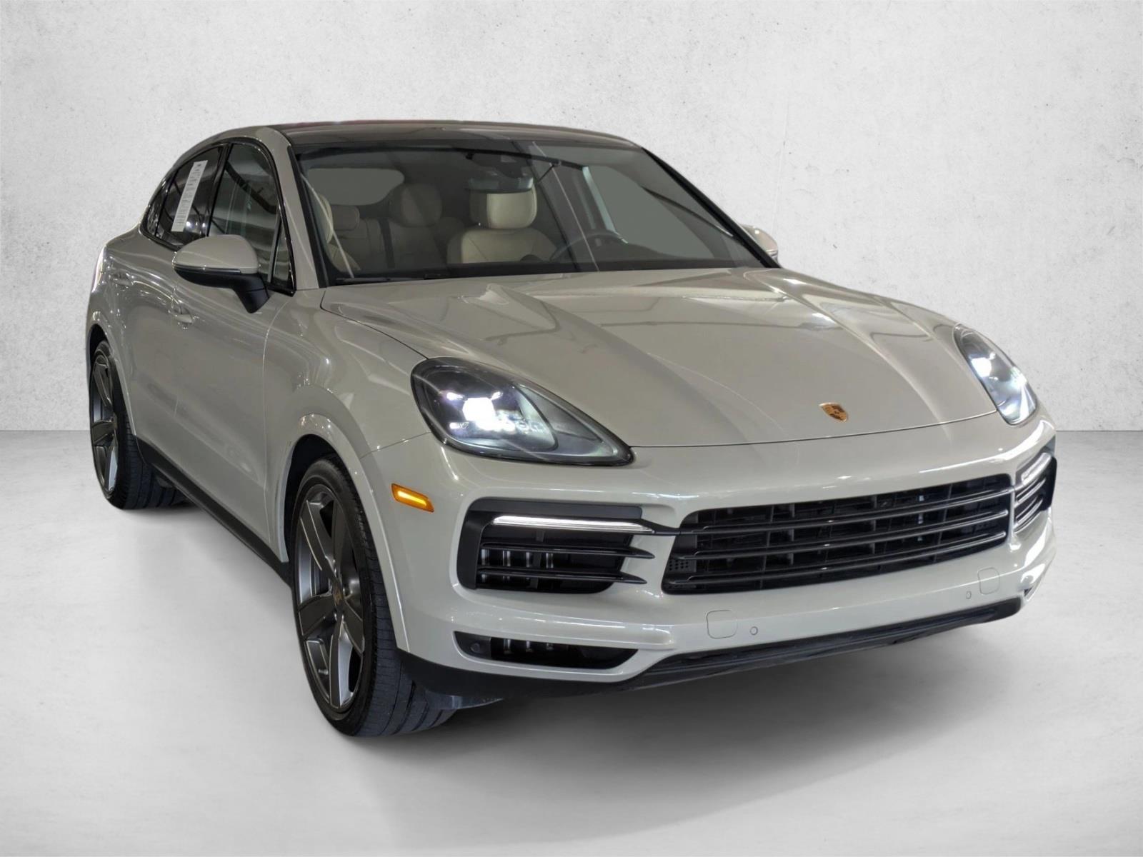 2022 Porsche Cayenne Coupe S photo 3