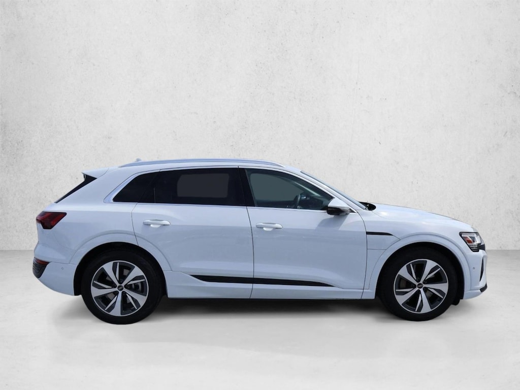 Used 2024 Audi Q8 e-tron Premium SUV