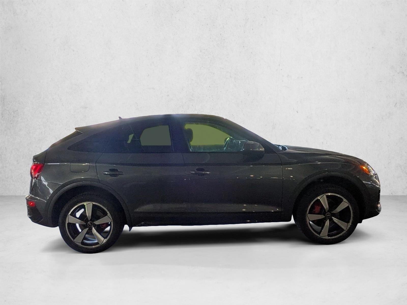 2024 Audi Q5 Sportback 45 S line Premium Plus photo 4
