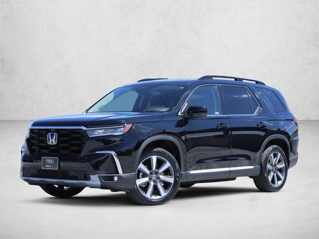 Used 2025 Honda Pilot Elite SUV