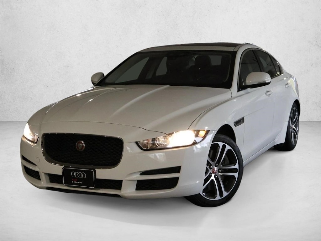 Used 2017 Jaguar XE 35t Premium Sedan