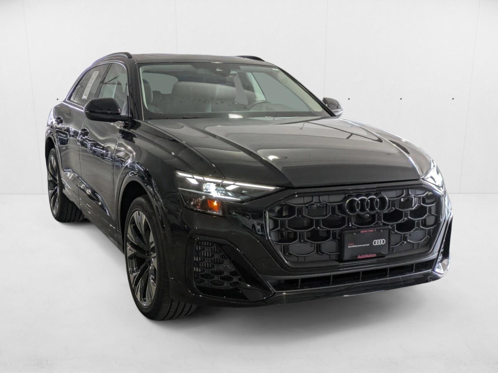 2024 Audi Q8 55 Premium Plus photo 2