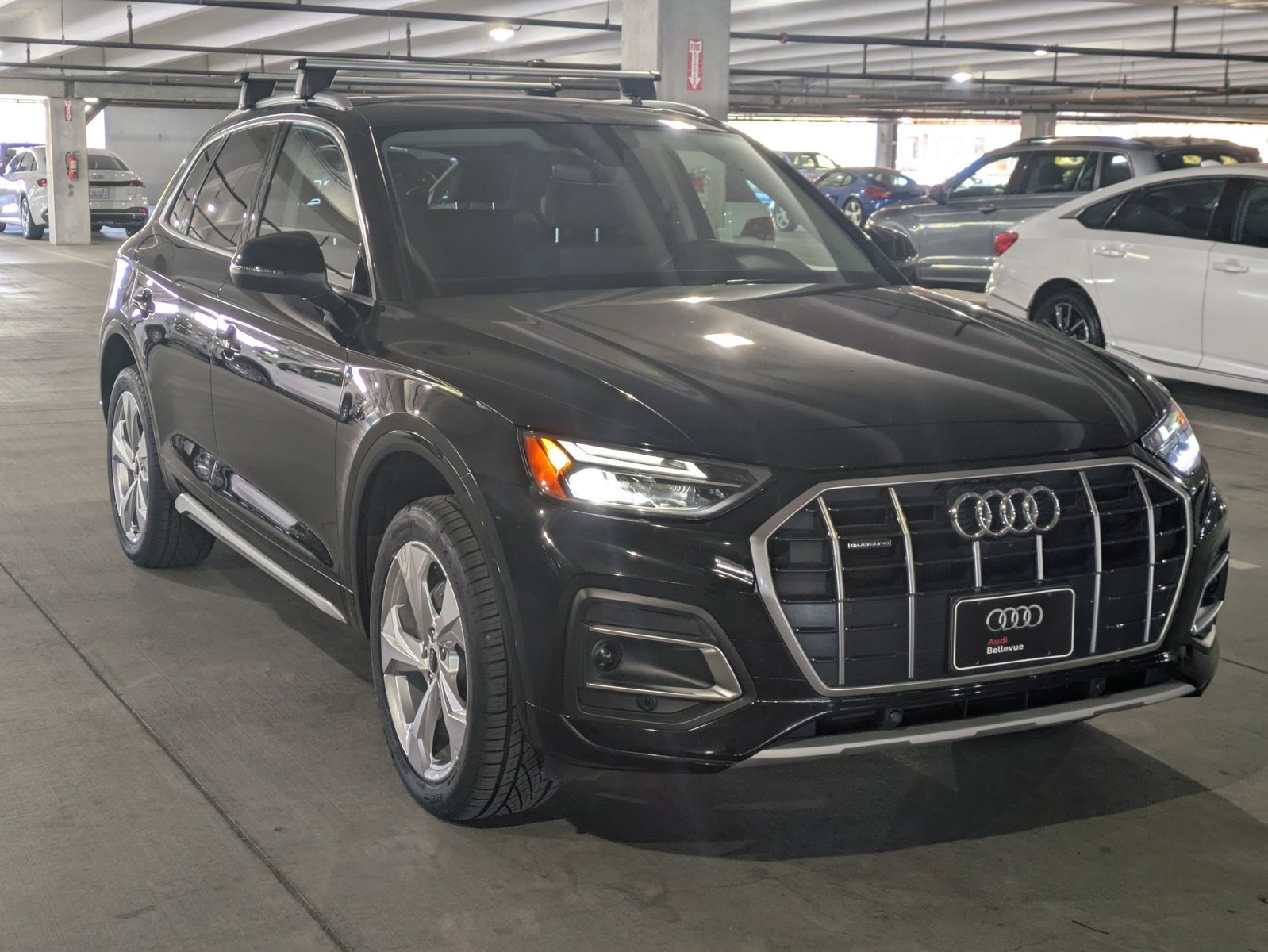 2021 Audi Q5 45 Premium photo 3