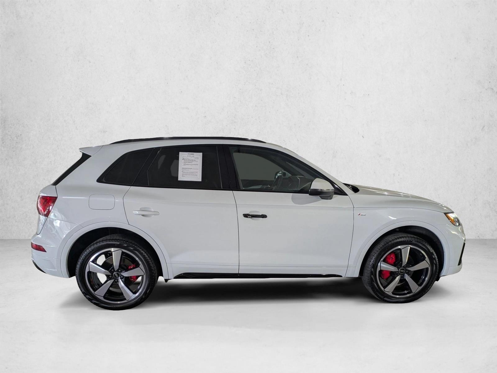 2024 Audi Q5 45 S line Premium Plus photo 4
