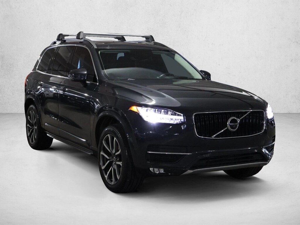 Used 2017 Volvo XC90 T6 AWD Momentum SUV