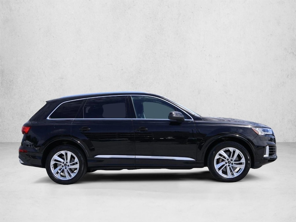 Used 2023 Audi Q7 55 Premium SUV