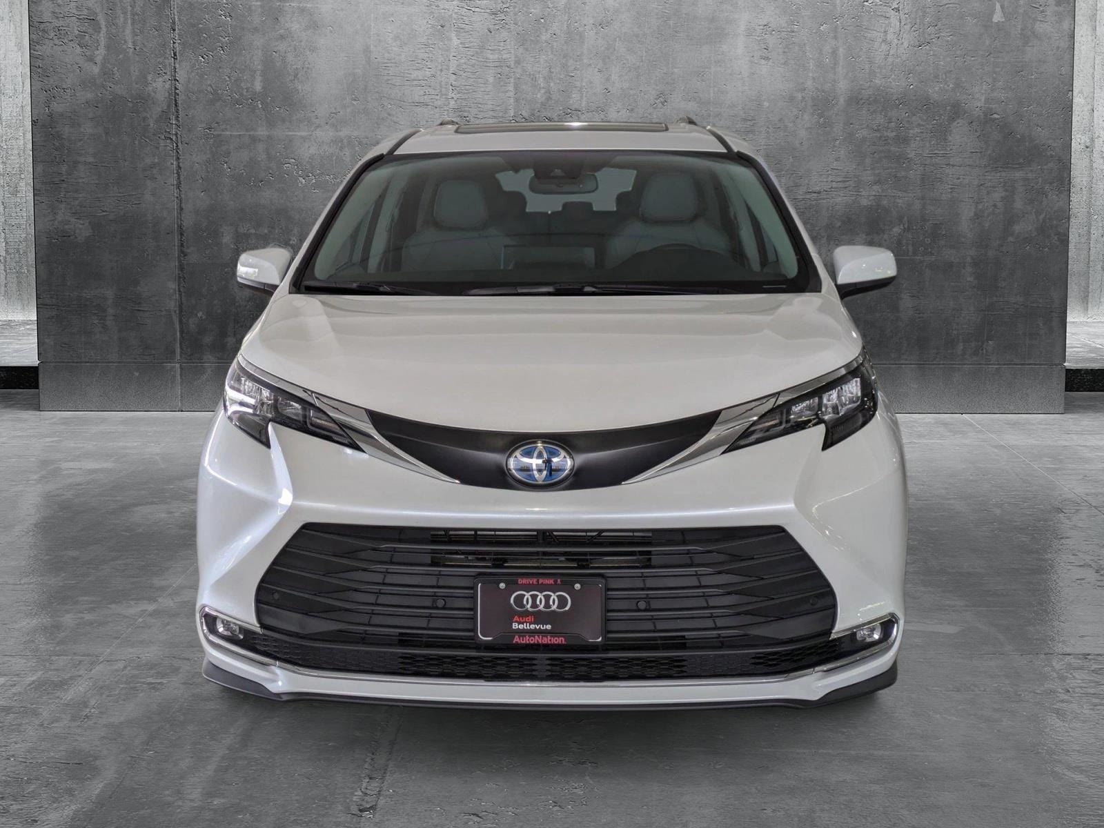 Used 2024 Toyota Sienna XLE with VIN 5TDYSKFC2RS137607 for sale in Bellevue, WA