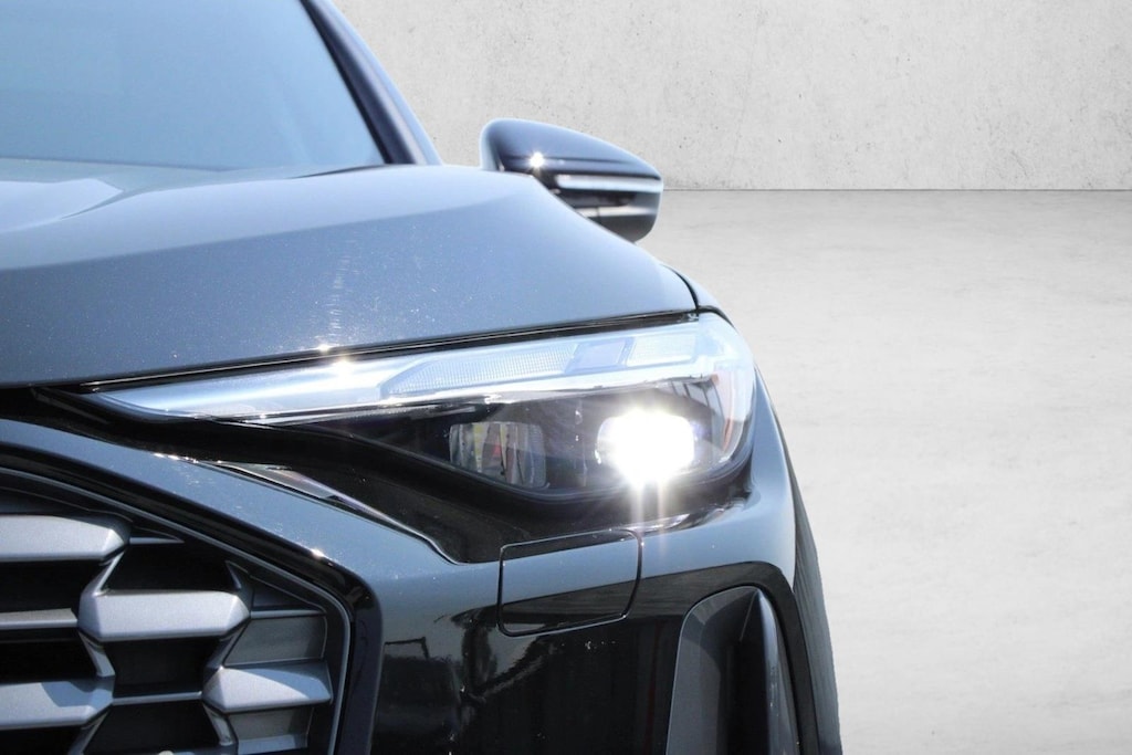 Certified 2025 Audi Q5 2.0T Premium SUV