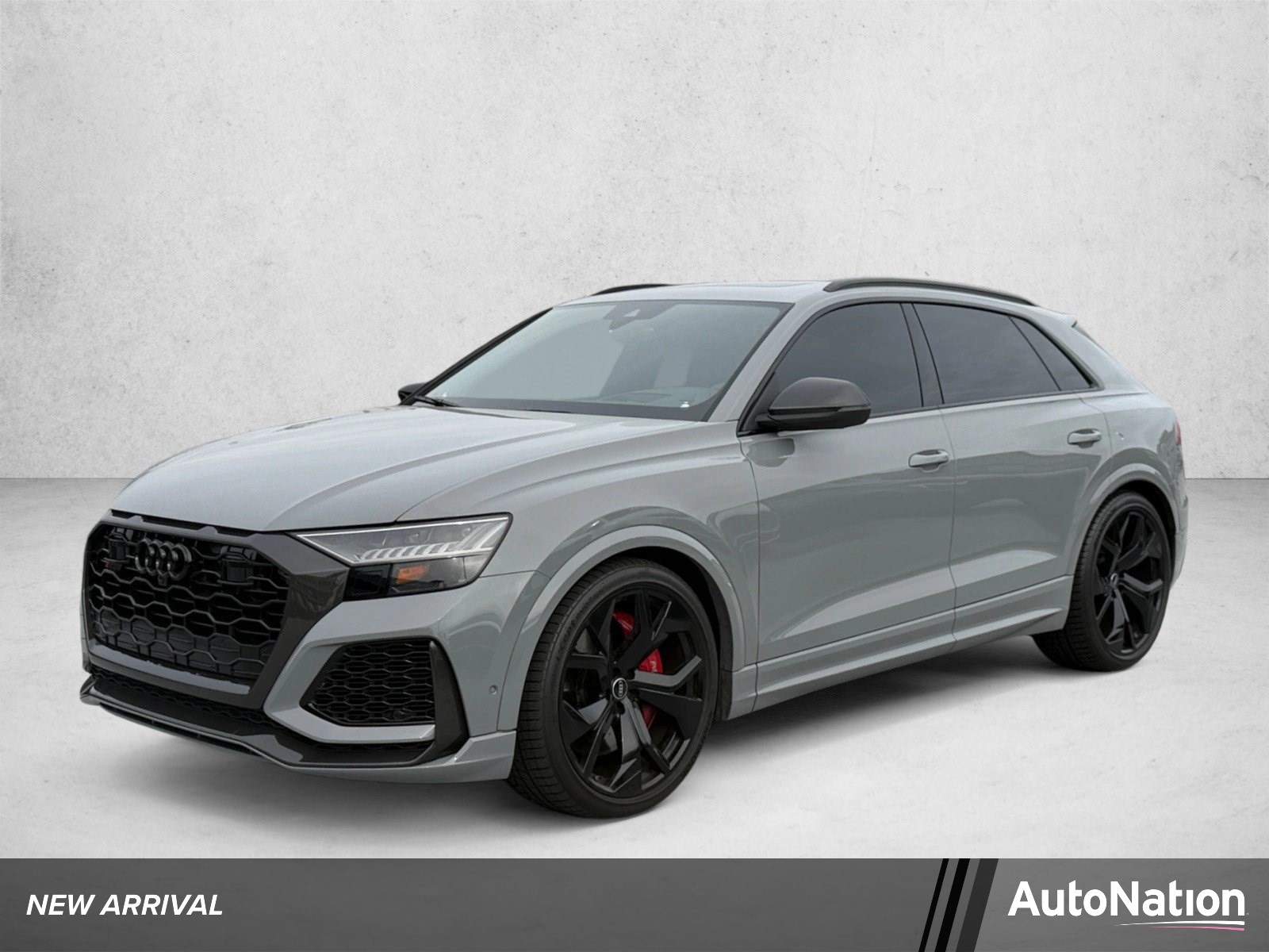  Audi RS Q8