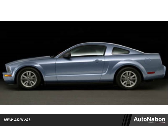2005 Ford Mustang's photo