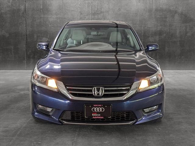 Used 2014 Honda Accord EX-L with VIN 1HGCR2F89EA147013 for sale in Bellevue, WA