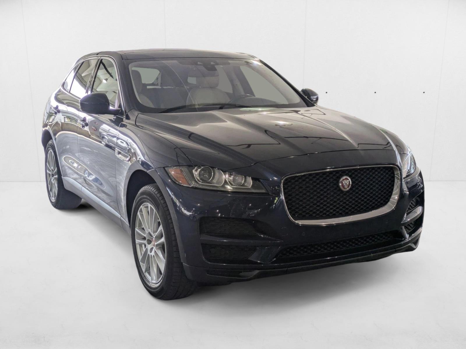 2018 Jaguar F-PACE Prestige photo 2