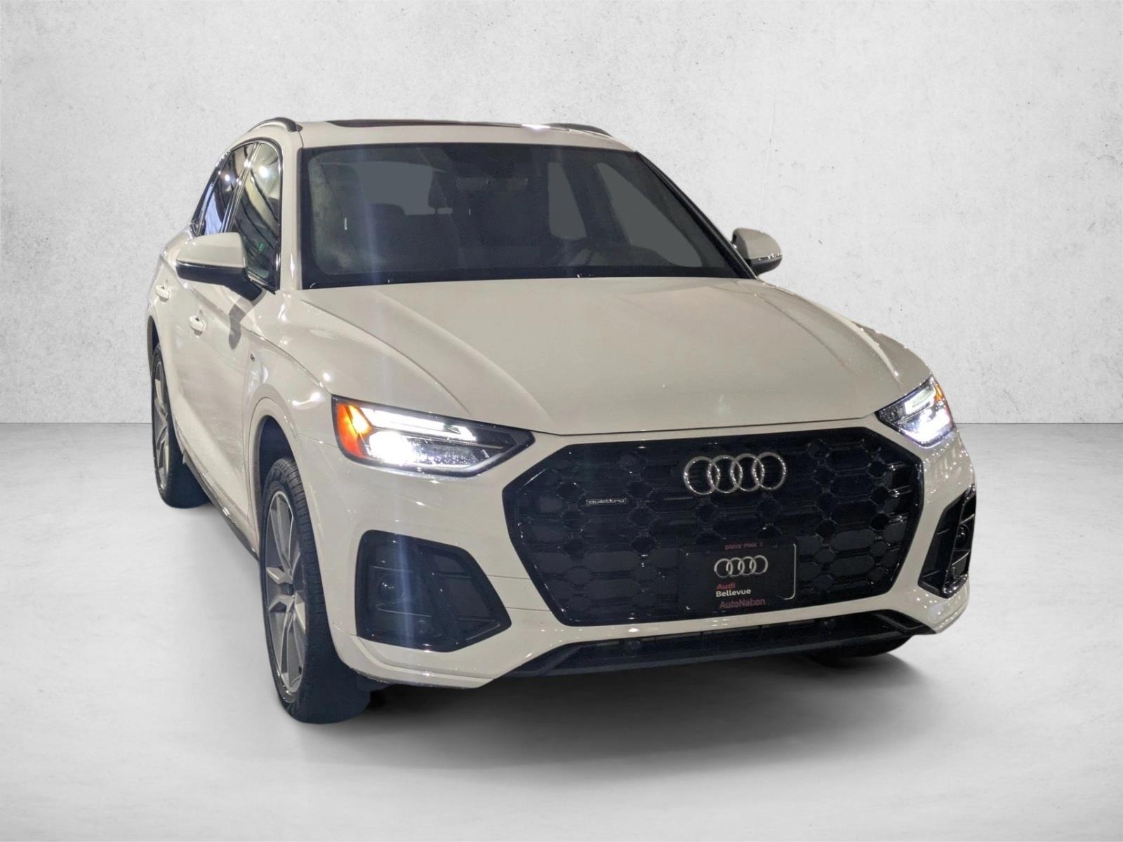 2025 Audi Q5 45 S line Premium Plus photo 3