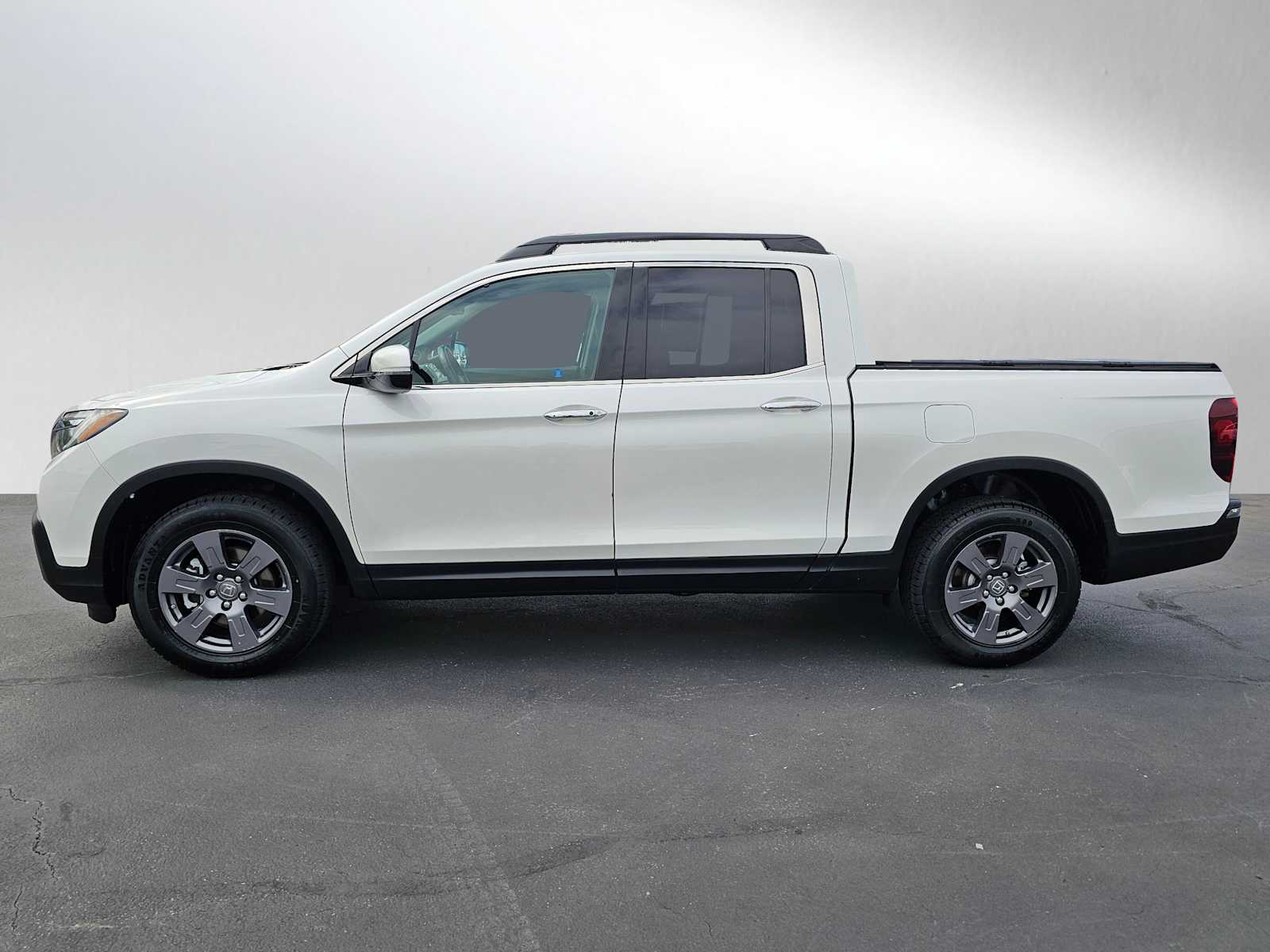 Used 2020 Honda Ridgeline RTL-E with VIN 5FPYK3F73LB017570 for sale in Bellingham, WA
