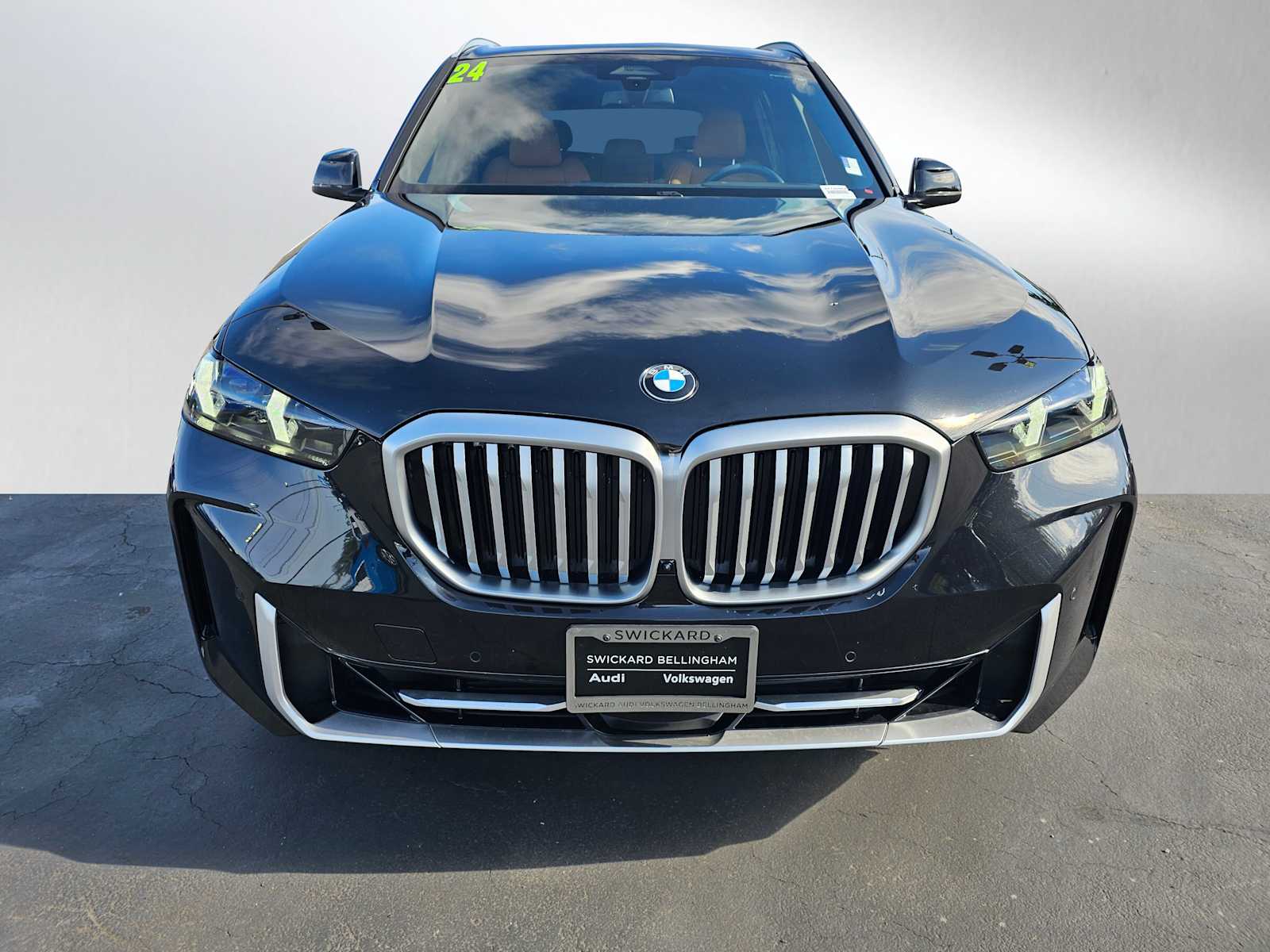 Used 2024 BMW X5 40i with VIN 5UX23EU01R9T15095 for sale in Bellingham, WA