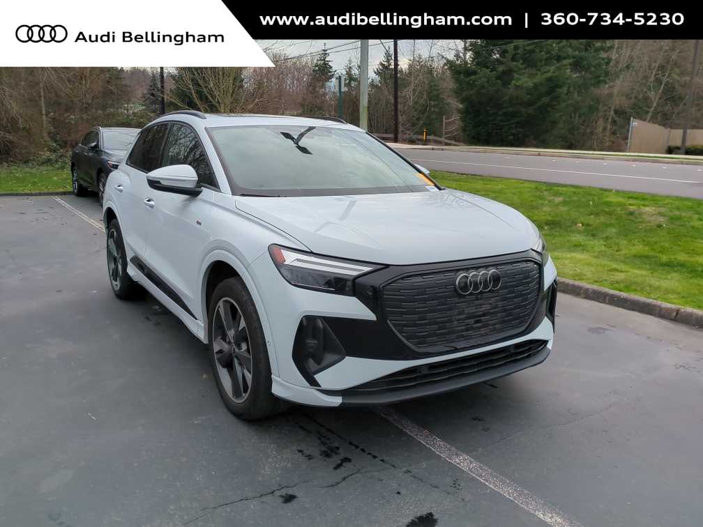 2023 Audi Q4 e-tron Premium Plus's photo