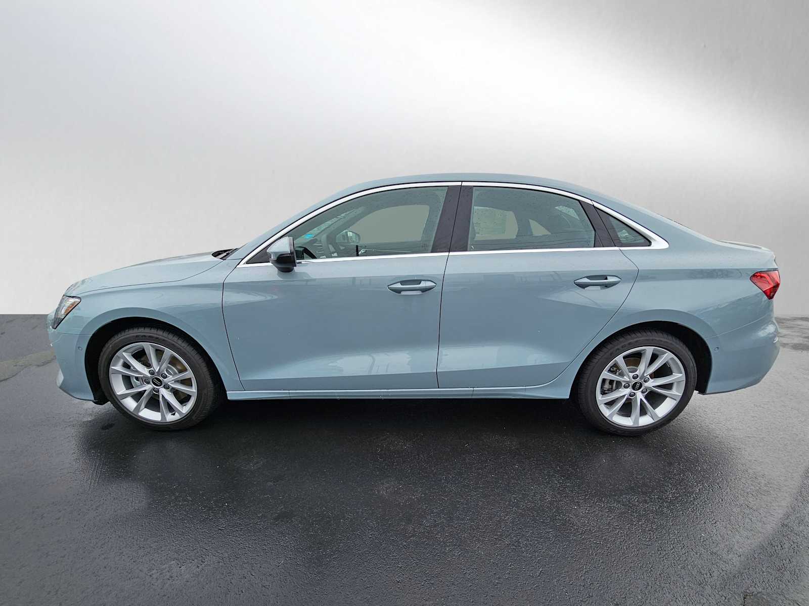 2025 Audi A3 2.0T Premium photo 2
