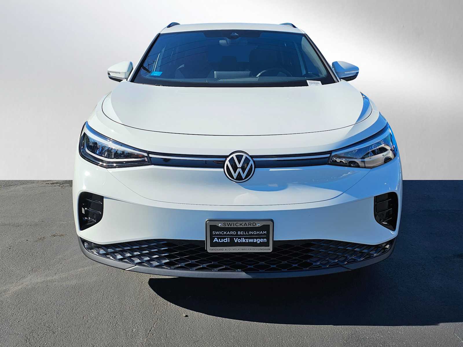 2025 Volkswagen ID.4 Pro photo 2
