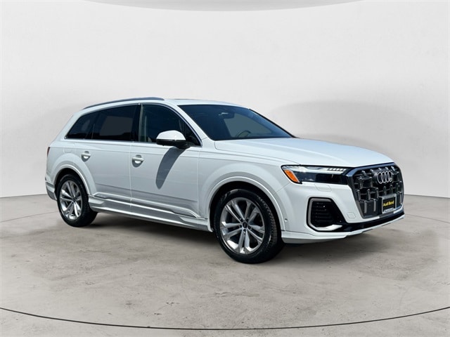 2025 Audi Q7 55 Prestige