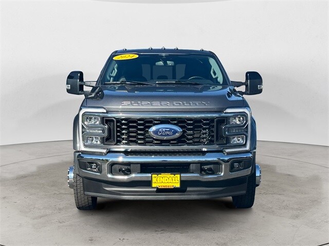 2024 Ford F-450 photo 2