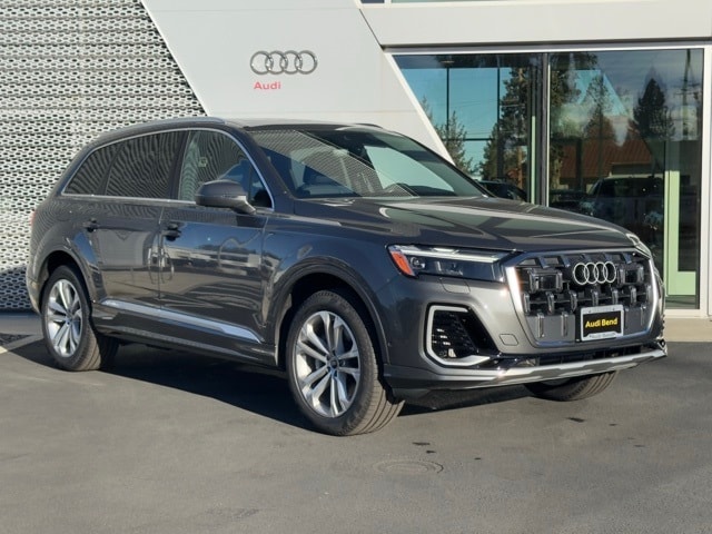 2025 Audi Q7 55 Premium