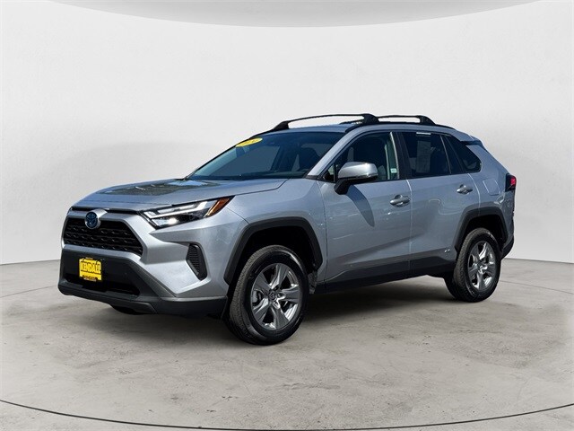 2024 Toyota RAV4 Hybrid LE photo 3