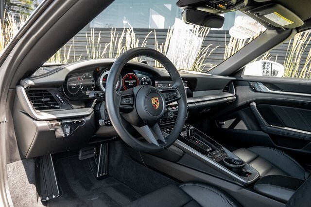 2021 Porsche 911 4 Cabriolet photo 4