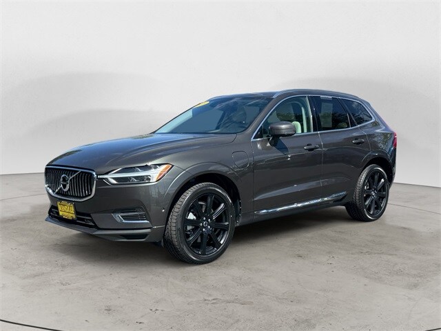 2018 Volvo XC60 Hybrid T8 Inscription photo 3
