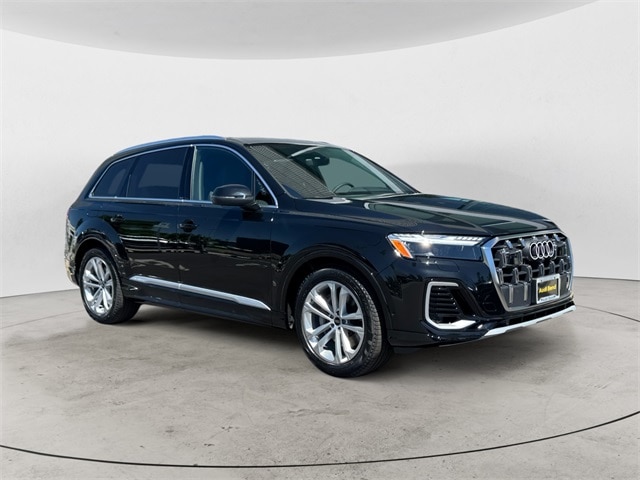 2025 Audi Q7 55 Prestige