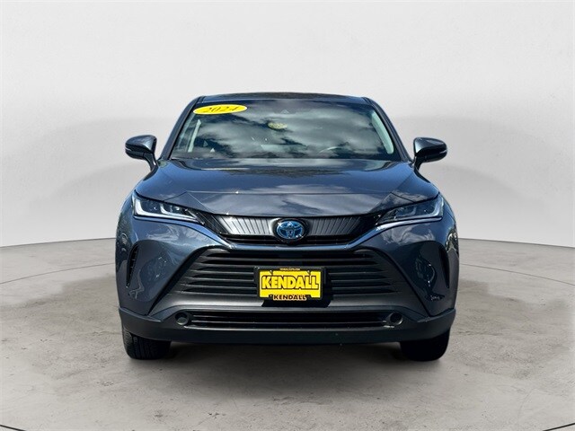 2024 Toyota Venza LE photo 2