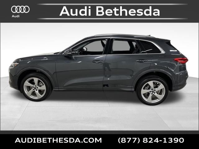 2025 Audi Q5 2.0T Premium Plus photo 2