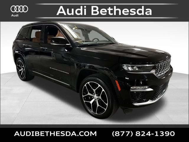 2022 Jeep Grand Cherokee