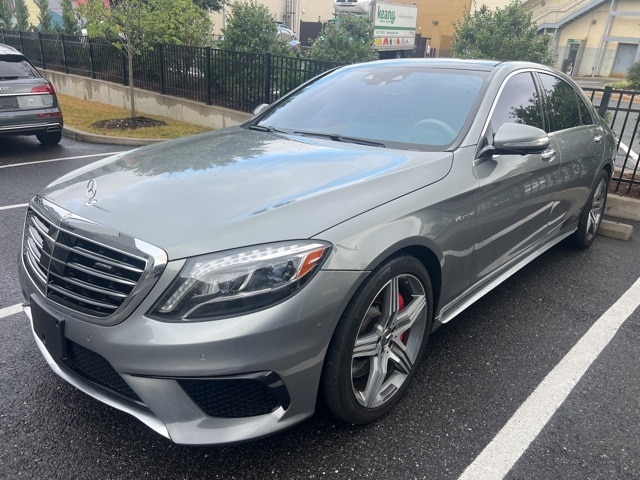 Used 2015 Mercedes-Benz S-Class S63 AMG with VIN WDDUG7JB9FA138327 for sale in Bethesda, MD