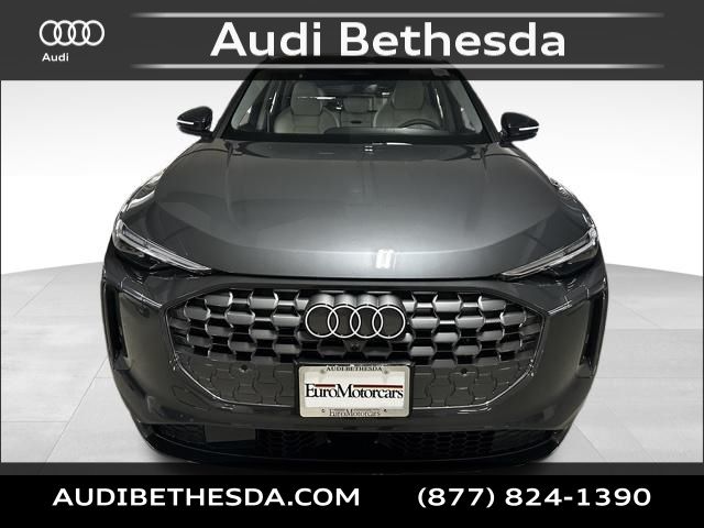 2025 Audi Q5 2.0T Premium Plus photo 2