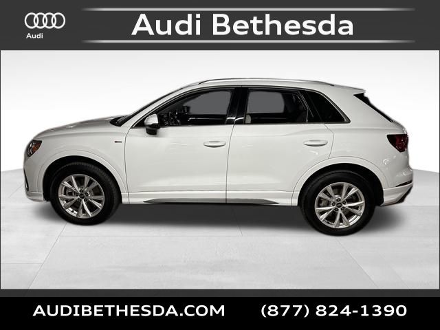 2025 Audi Q3 Premium S line photo 2