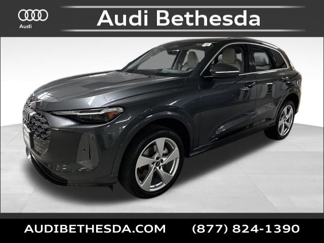 2025 Audi Q5 2.0T Premium Plus photo 3