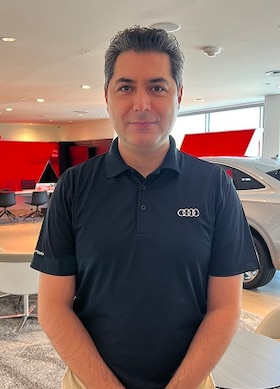 Staff member Yashar Aliyarzadeh from cfe09cff42a1